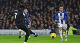 英超-狂轰22脚难破门 曼联0-1阿森纳