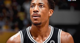 新赛季NBA揭幕战：湖人队对勇士队，火箭队对雷霆队精彩对决