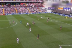 马竞官方买断格里兹曼：球队锋线强援回归，共创辉煌未来